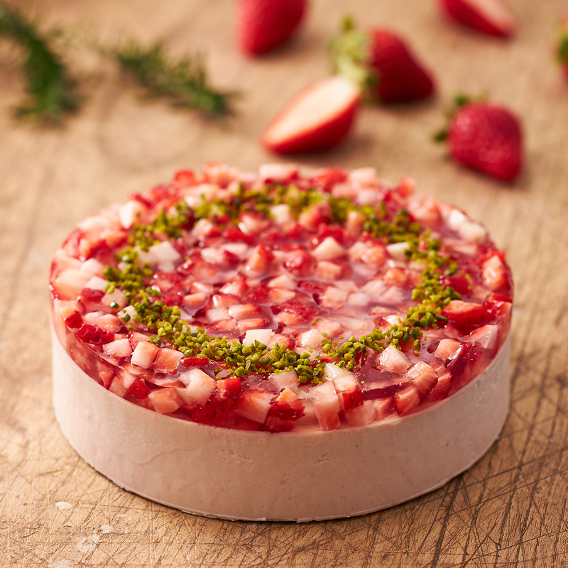 ピキタン手作り糖質制限いちごのレアチーズケーキ