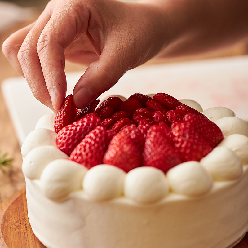 ピキタン手作り糖質制限たっぷりいちごのショートケーキ